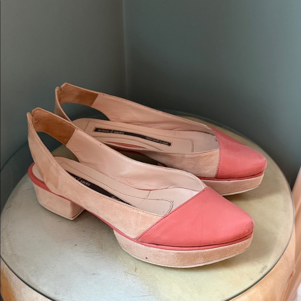 Dusika Sacks.Italian leather shoe